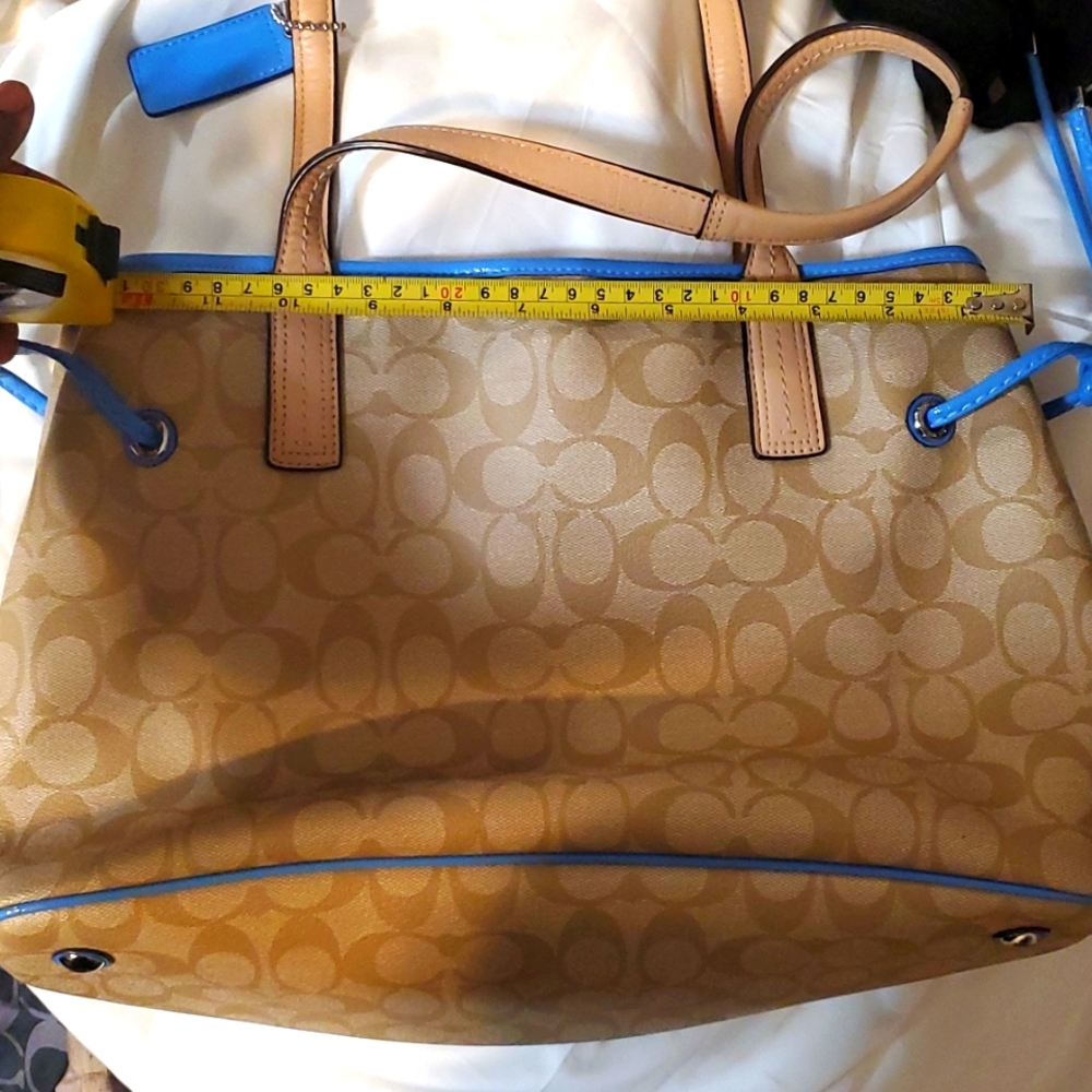 Coach Handbag ๐ - Picture 9 of 15